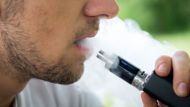 vaping_1280p